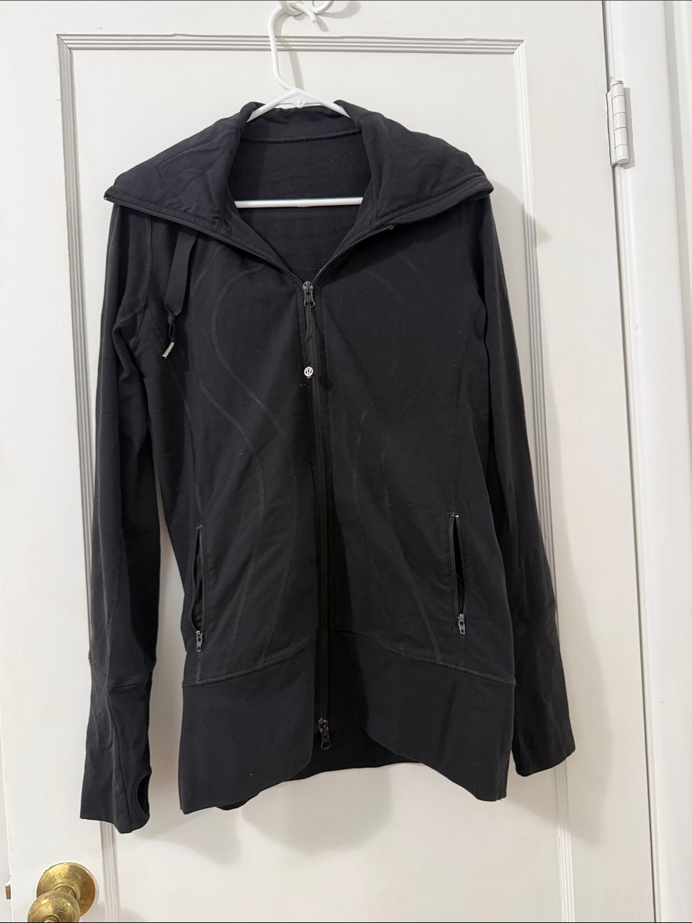 lululemon athletica Black Full-Zip Hooded Jacket